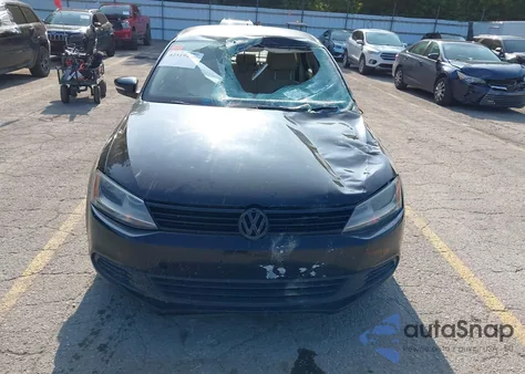 2011 Volkswagen Jetta 2.5L Se z USA, uszkodzony, nr VIN 3VWDX7AJ9BM020046